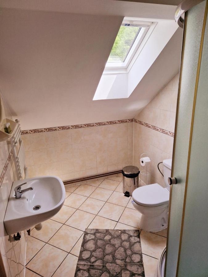 Hostinec U Reky Hotel Остравице Екстериор снимка