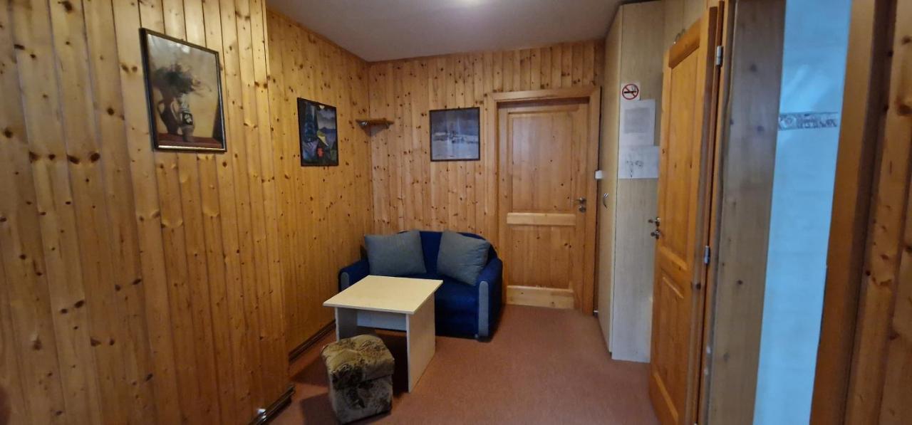 Hostinec U Reky Hotel Остравице Екстериор снимка